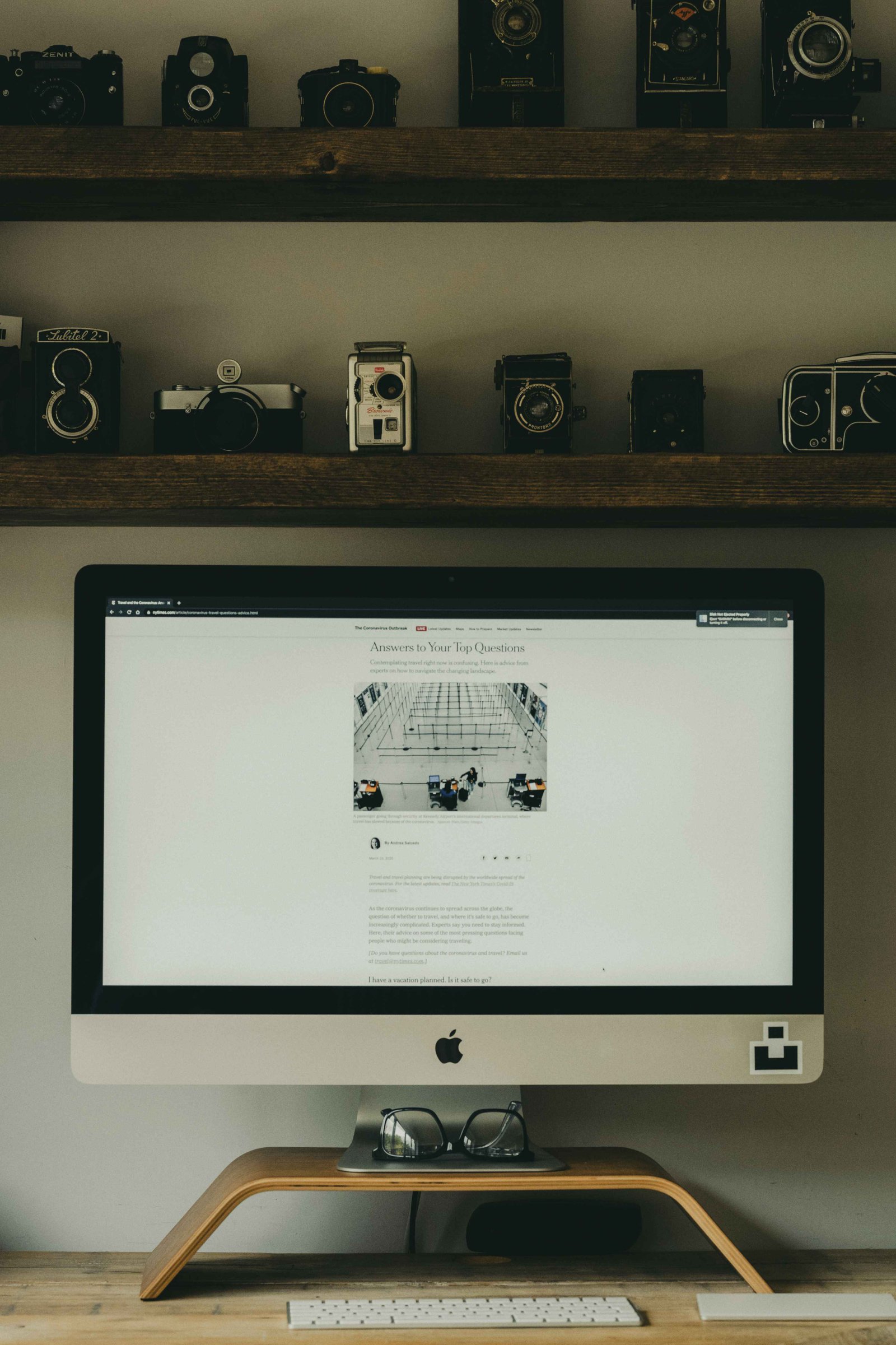 Custom web solution top section illustration